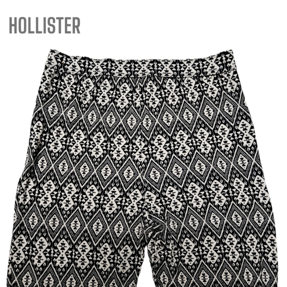 Hollister Flared Legging - Picture 4 of 6